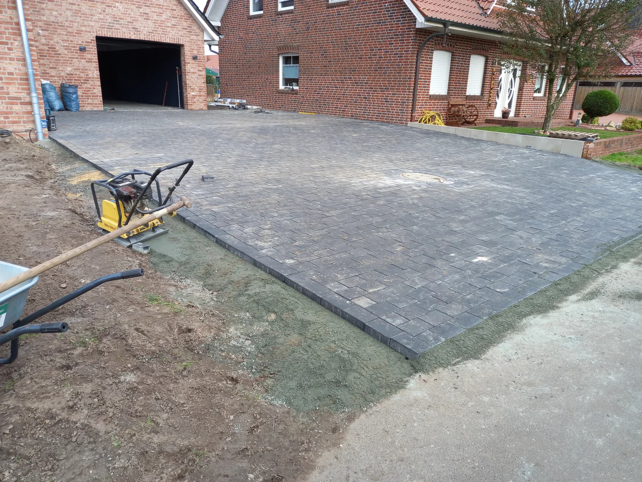 Emsland Grün – Baum- und Heckenschnitt